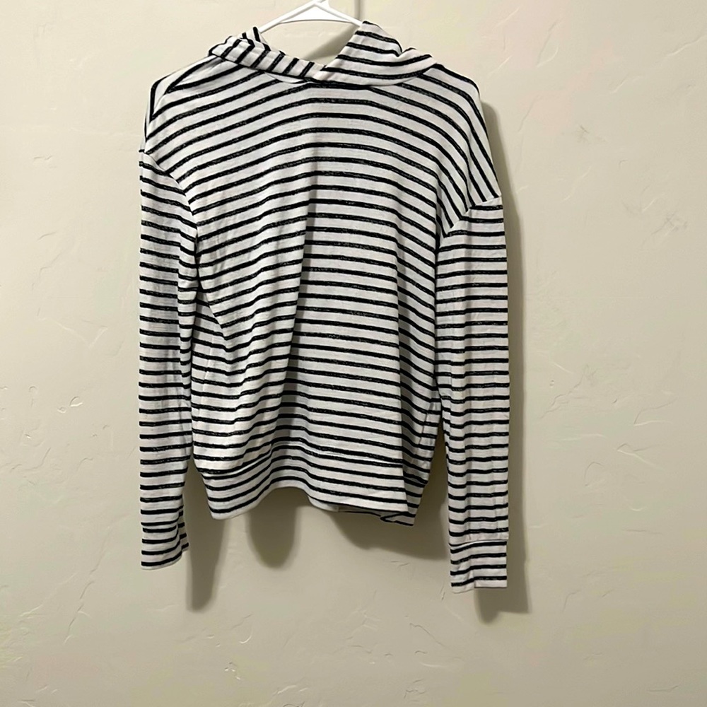 Long sleeve striped shirt with hood